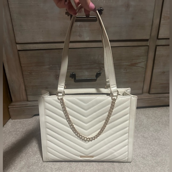 Aldo Handbags - Aldo White and Gold Chain Handbag Purse